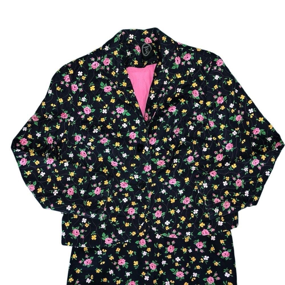 Vintage 1960s Urchin California Floral Skirt Suit – Size 0–2